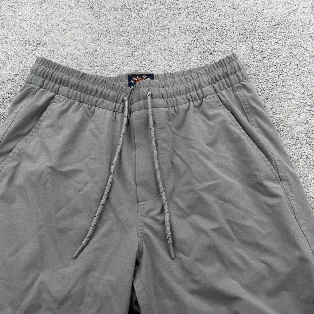 Faherty All Day Shorts Mens XS Light Gray Drawstring Lined Performance Stretch